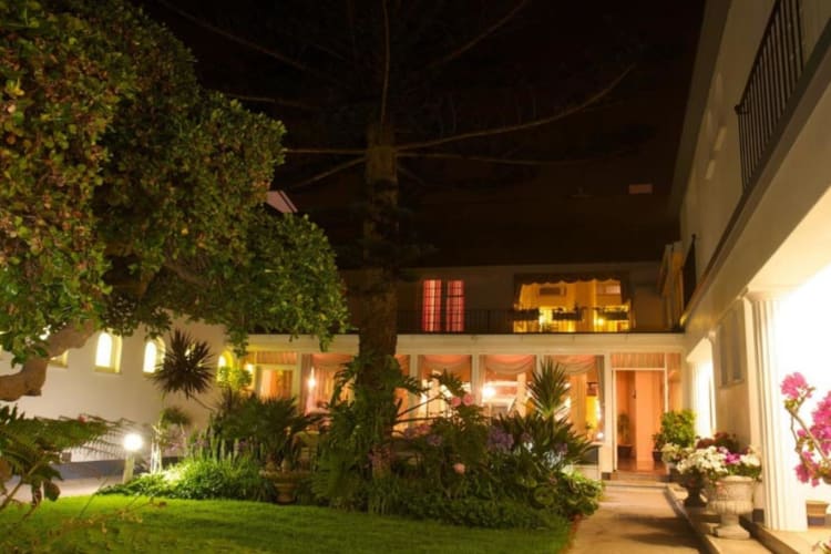 Garden night